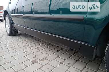 Седан Volkswagen Passat 1999 в 