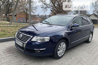 Универсал Volkswagen Passat 2006 в Звягеле