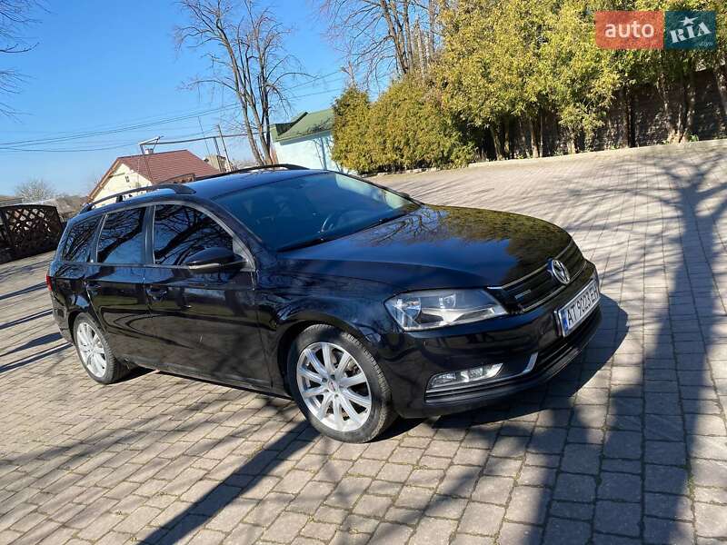 Универсал Volkswagen Passat 2012 в Рожнятове