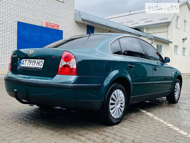 Седан Volkswagen Passat 2001 в Долине