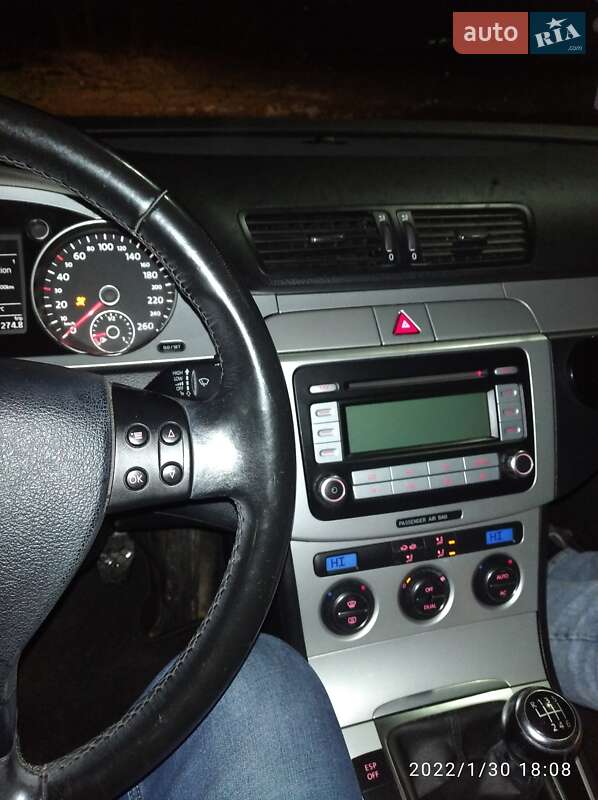 Универсал Volkswagen Passat 2009 в Львове