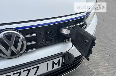 Седан Volkswagen Passat 2015 в 