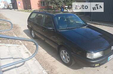 Универсал Volkswagen Passat 1990 в Хмельницком