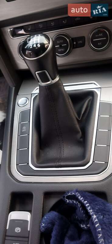 Універсал Volkswagen Passat 2016 в Корсунь-Шевченківському