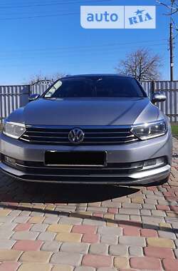 Универсал Volkswagen Passat 2017 в Черкассах