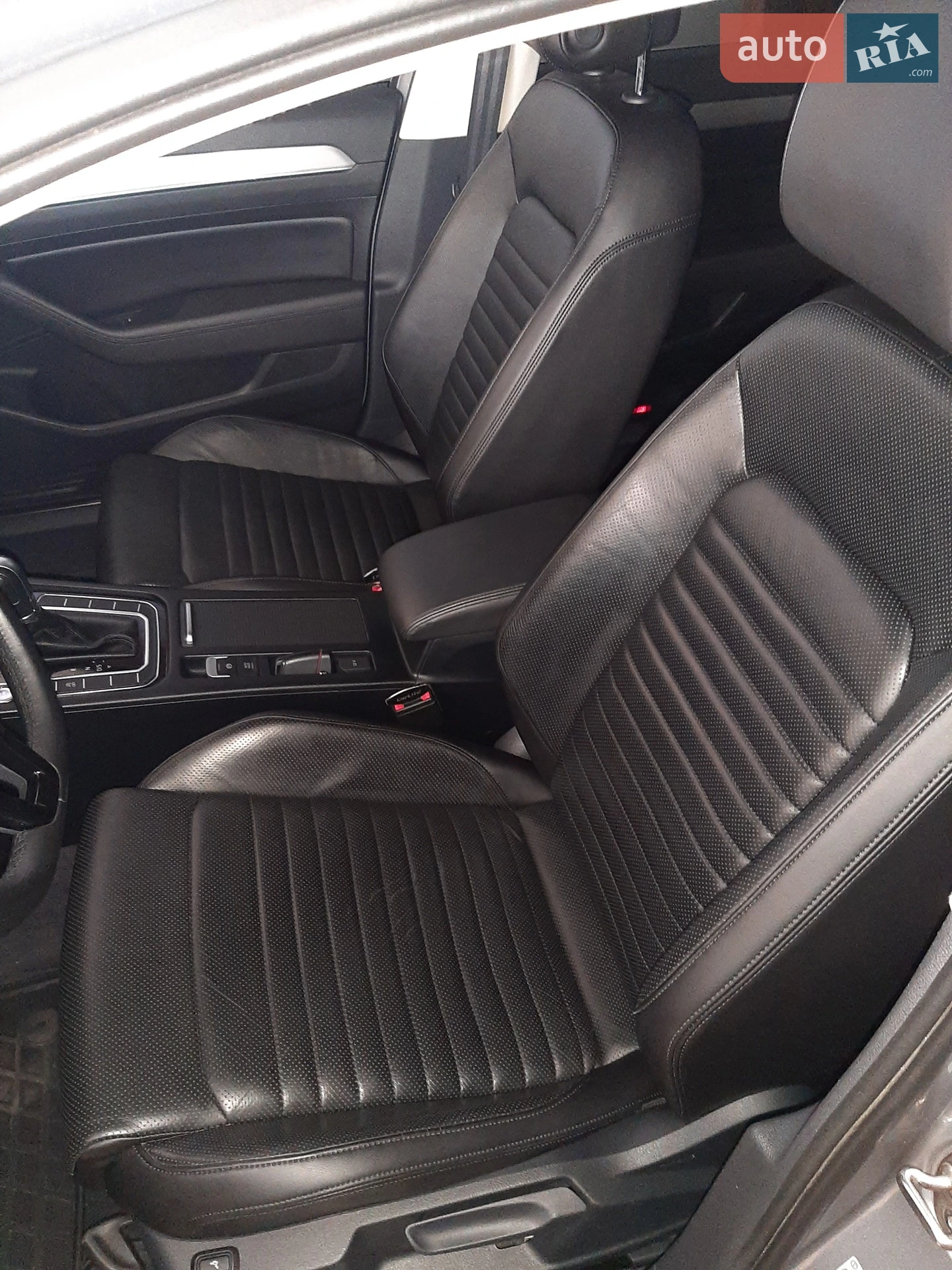 2017 Volkswagen Passat - мініатюра 33
