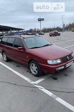 Універсал Volkswagen Passat 1995 в Запоріжжі