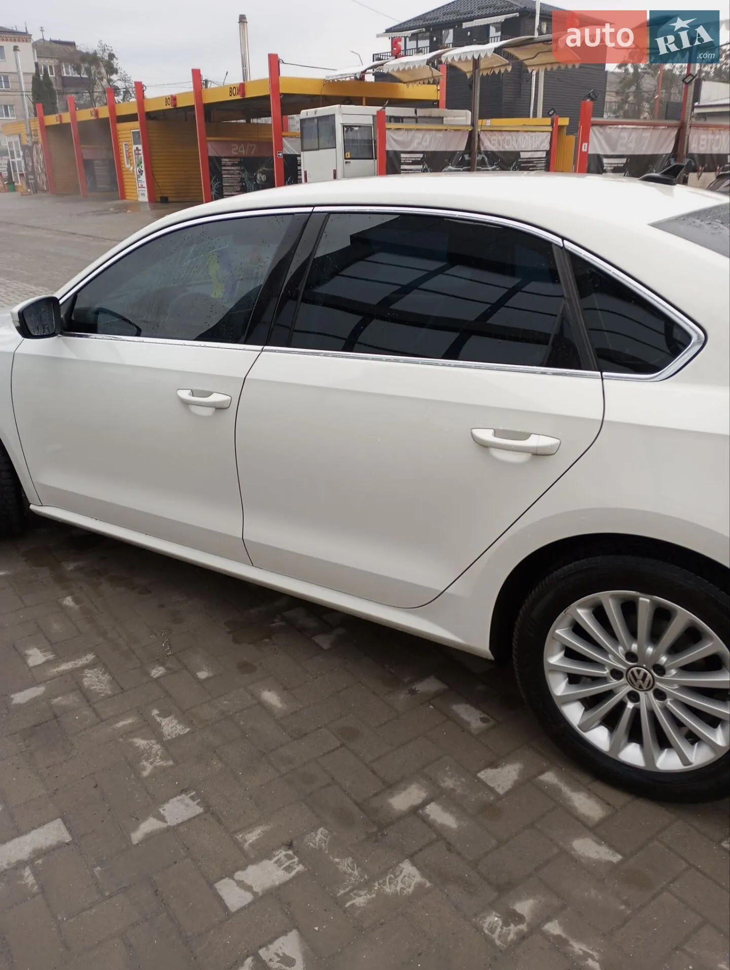 2013 Volkswagen Passat - мініатюра 4