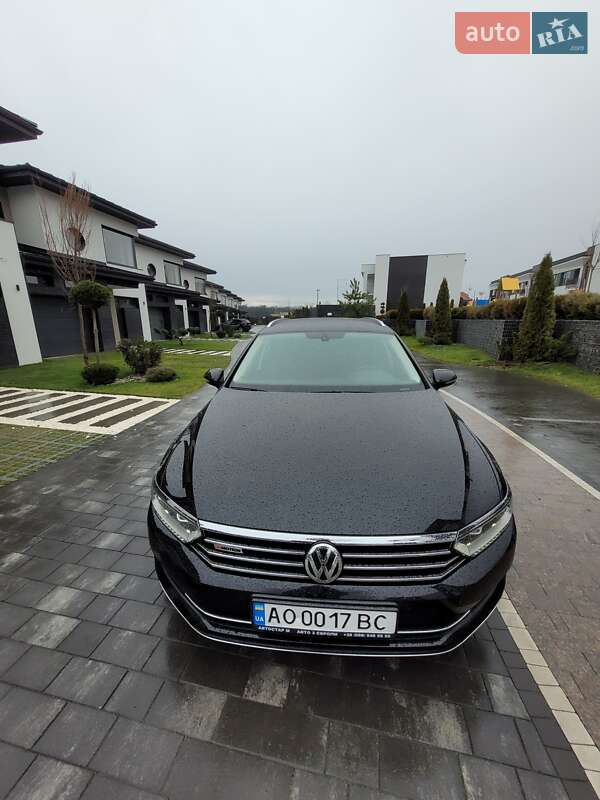 Универсал Volkswagen Passat 2015 в Ужгороде
