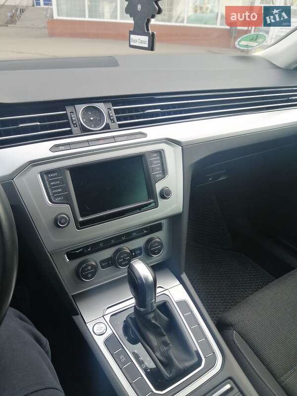 Универсал Volkswagen Passat 2016 в Кривом Роге