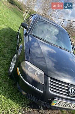 Седан Volkswagen Passat 2002 в 