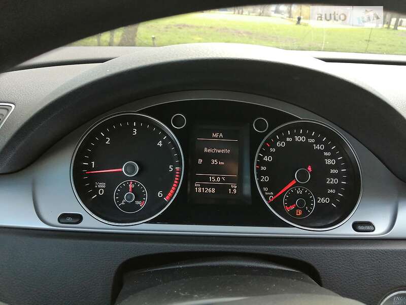 Універсал Volkswagen Passat 2012 в Броварах