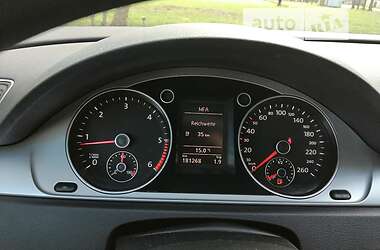 Универсал Volkswagen Passat 2012 в 
