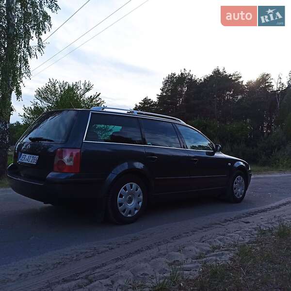 Універсал Volkswagen Passat 2002 в Луцьку