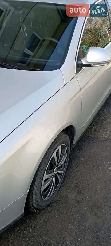 Універсал Volkswagen Passat 2008 в Львові