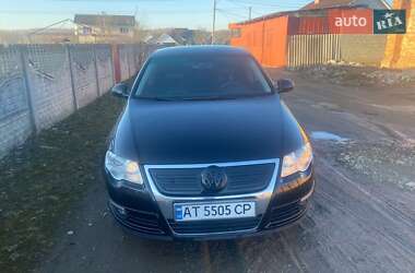 Седан Volkswagen Passat 2005 в Тисмениці