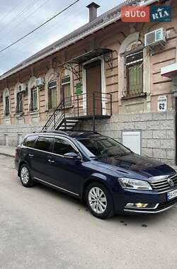 Универсал Volkswagen Passat 2011 в Кропивницком