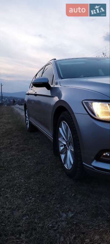 Универсал Volkswagen Passat 2017 в Дрогобыче