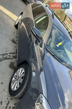 Универсал Volkswagen Passat 2013 в 