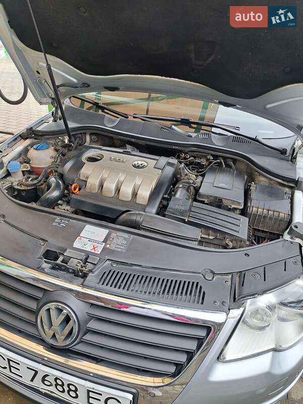 Універсал Volkswagen Passat 2006 в Чернівцях