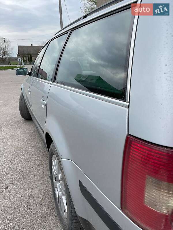 Універсал Volkswagen Passat 2001 в Тернополі