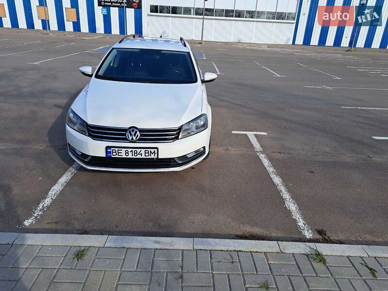 Универсал Volkswagen Passat 2012 в Николаеве