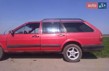 Универсал Volkswagen Passat 1987 в Голобах