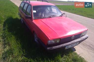Универсал Volkswagen Passat 1987 в Голобах