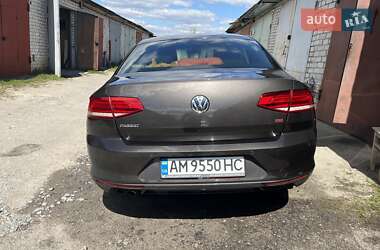 Седан Volkswagen Passat 2017 в 