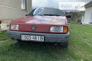 Седан Volkswagen Passat 1989 в Косове