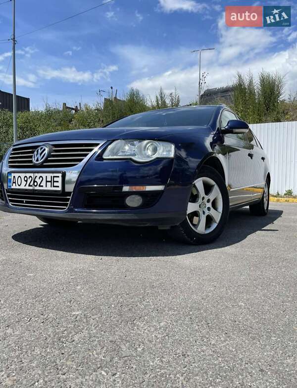 Volkswagen Passat 2010