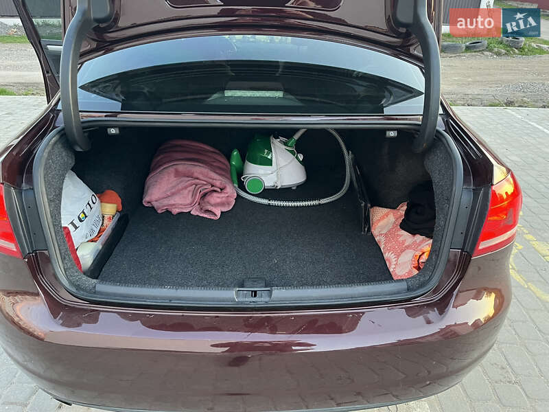 Седан Volkswagen Passat 2013 в Хмельницком фото 9 Седан Volkswagen Passat 2013 в Хмельницком