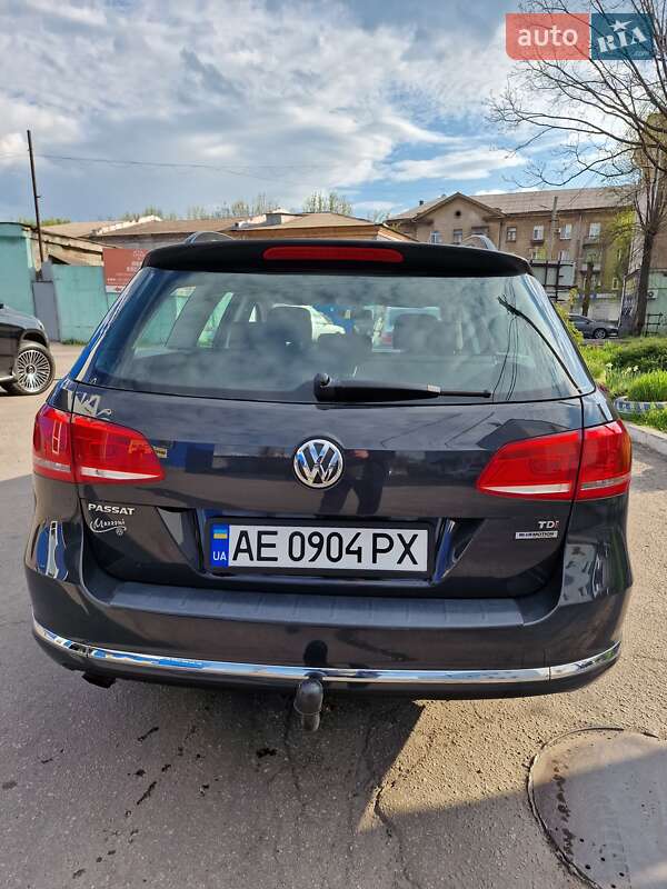 Универсал Volkswagen Passat 2014 в Каменском фото 23 Универсал Volkswagen Passat 2014 в Каменском