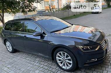 Универсал Volkswagen Passat 2014 в Ивано-Франковске