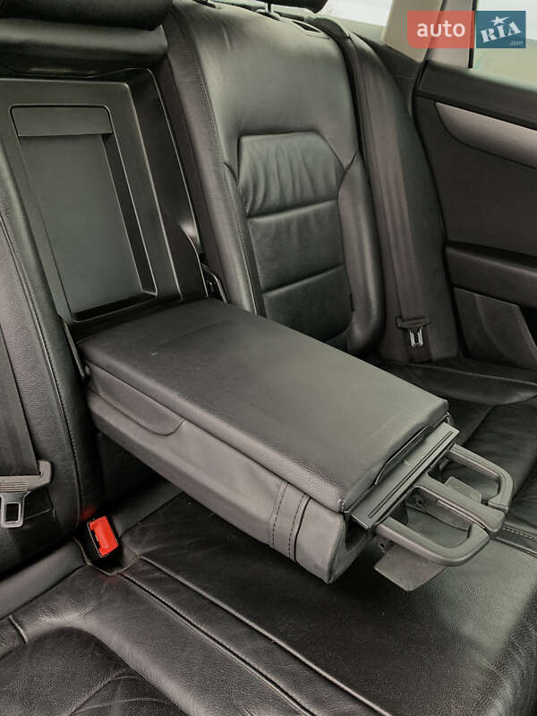 Универсал Volkswagen Passat 2011 в Хмельницком