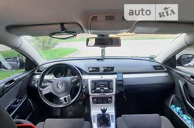 Універсал Volkswagen Passat 2010 в 