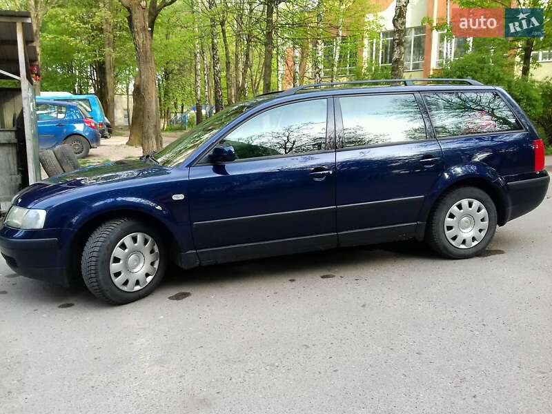 Универсал Volkswagen Passat 2000 в 