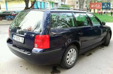 Универсал Volkswagen Passat 2000 в 