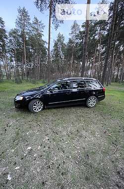 Универсал Volkswagen Passat 2010 в Сумах