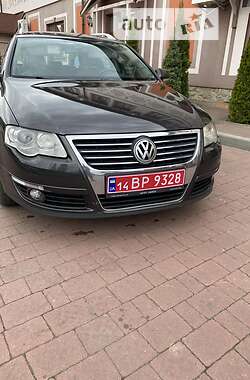 Универсал Volkswagen Passat 2009 в Стрые