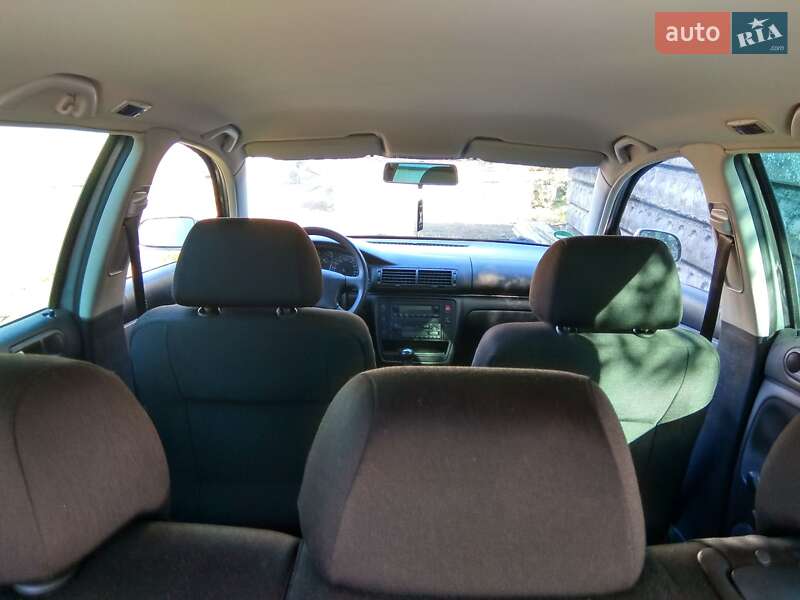 Універсал Volkswagen Passat 2003 в Києві