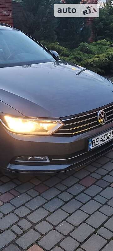 Універсал Volkswagen Passat 2016 в Миколаєві