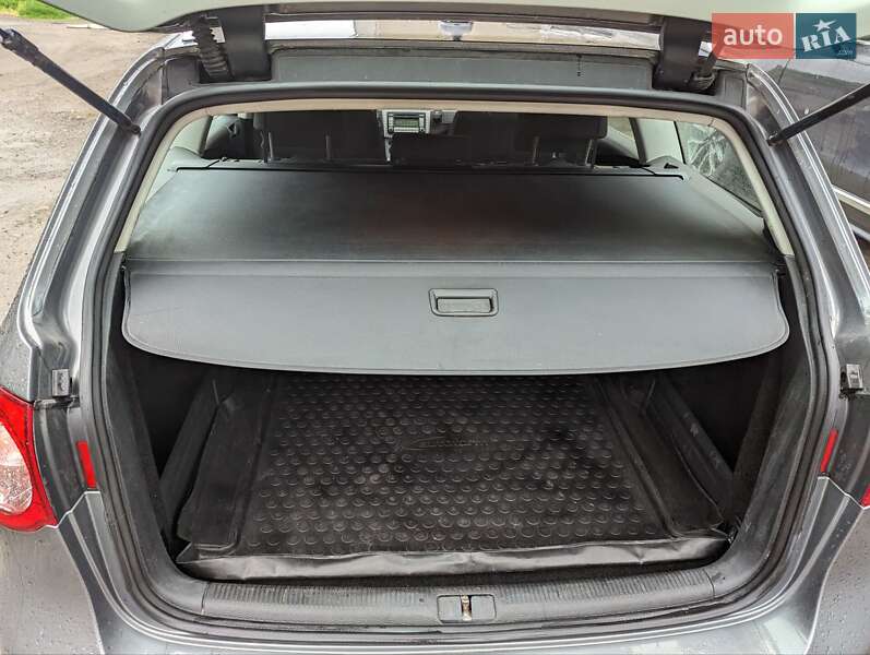 Універсал Volkswagen Passat 2008 в Снятині