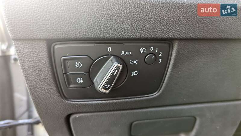 Універсал Volkswagen Passat 2016 в Житомирі