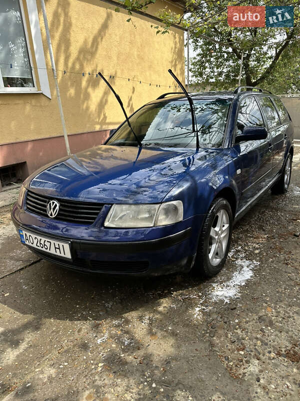 Универсал Volkswagen Passat 1998 в Виноградове