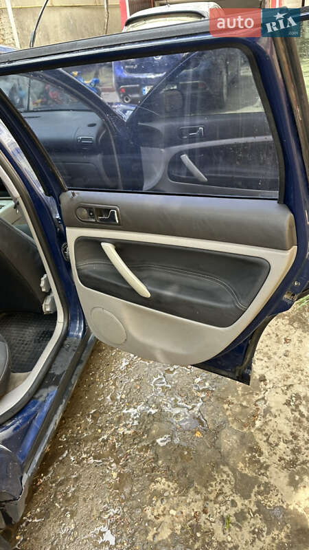 Универсал Volkswagen Passat 1998 в Виноградове