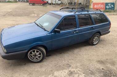 Універсал Volkswagen Passat 1986 в 