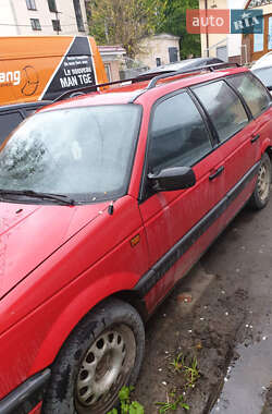 Универсал Volkswagen Passat 1993 в Черновцах