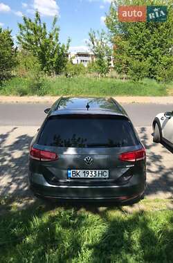 Универсал Volkswagen Passat 2017 в 