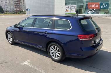 Универсал Volkswagen Passat 2017 в Запорожье